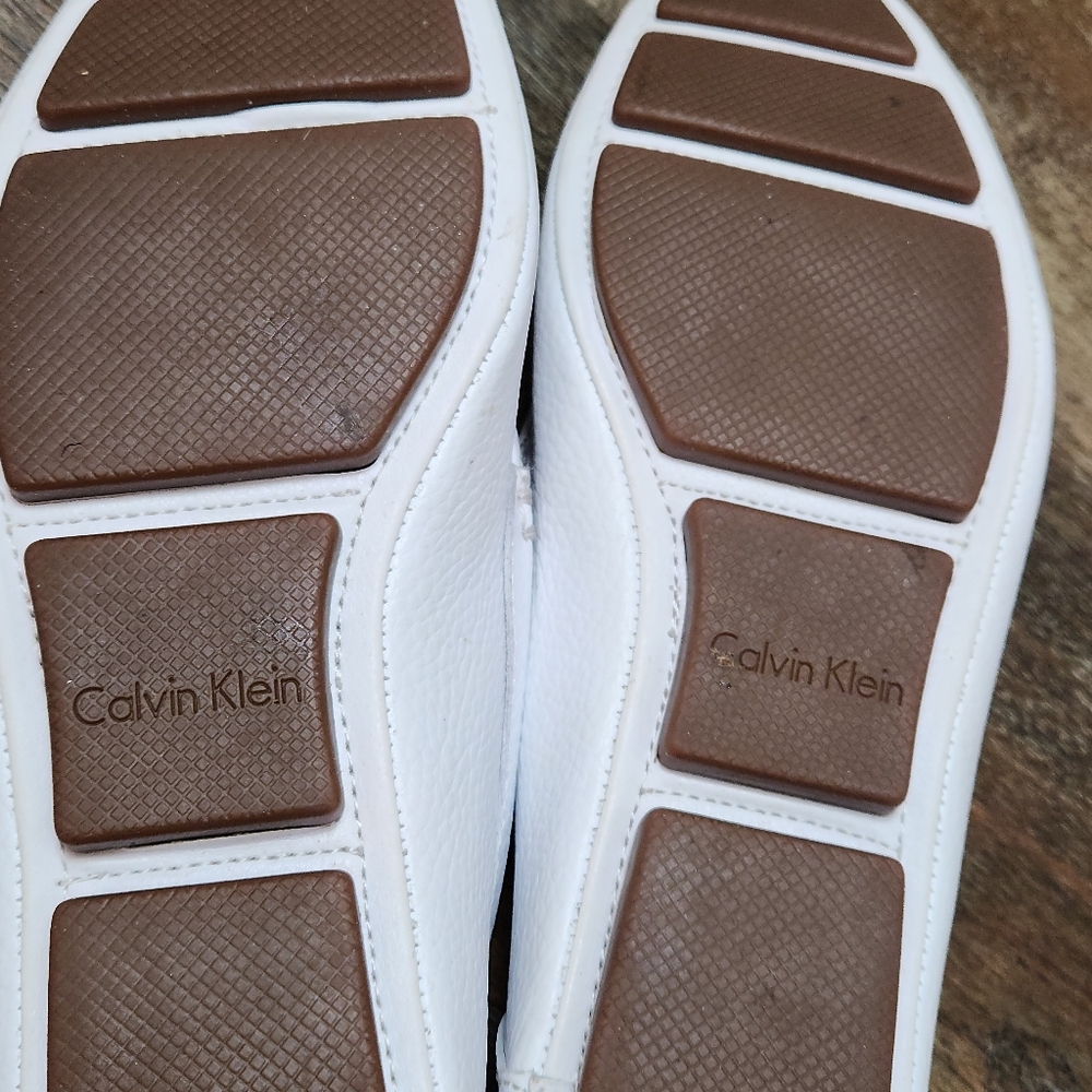 MEN'S CALVIN KLIEN WHITE & PURPLE LEATHER LOAFER'S SIZE 9.5 - Picture 8 of 9
